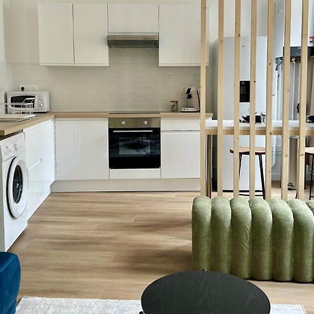 Charlie Blue Apartment Невер Екстериор снимка