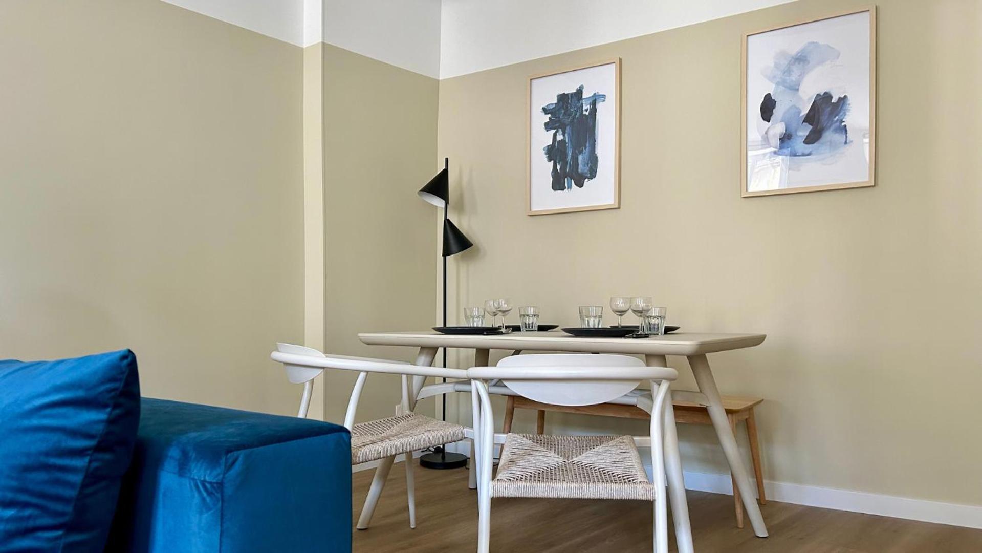 Charlie Blue Apartment Невер Екстериор снимка